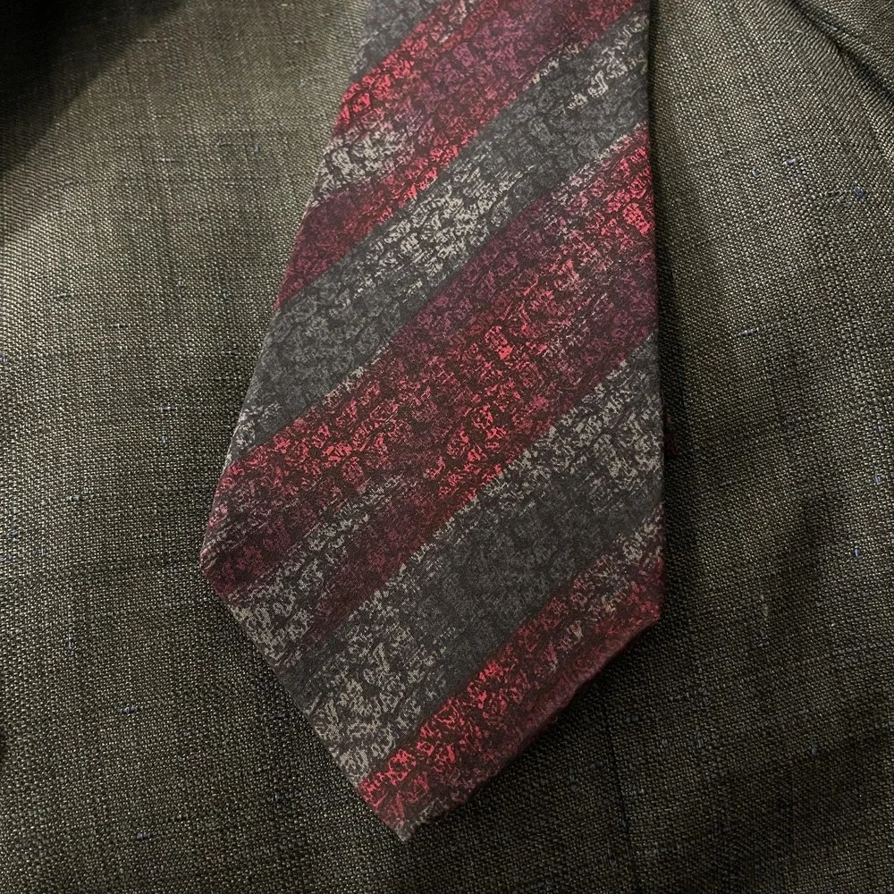 Primavera for The Rack Silk Tie Mens One Size Red Gray Diagonal Stripe Italy